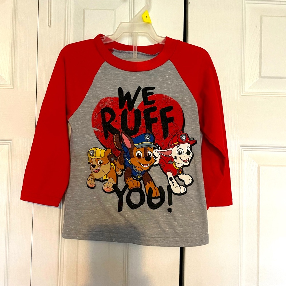 2T long sleeve shirt